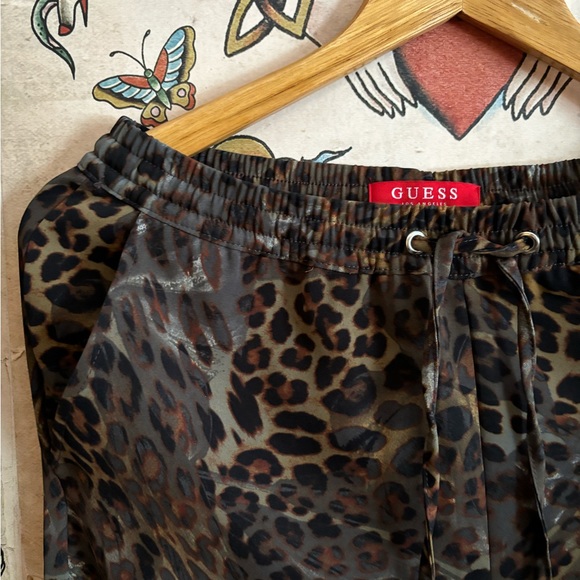 ☠️👀🖤90’s ALT DREAMZZZZZ green leopard print harem pants 🖤👀☠️ - Picture 1 of 3